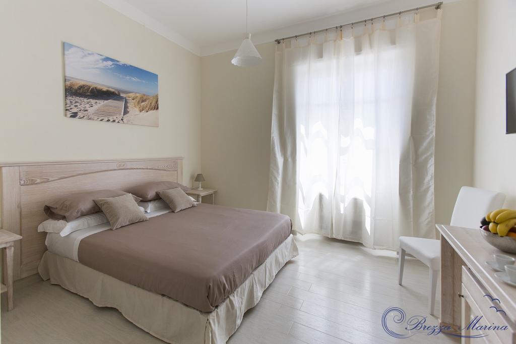 Brezza Marina Luxury Rooms Cagliari Exterior foto