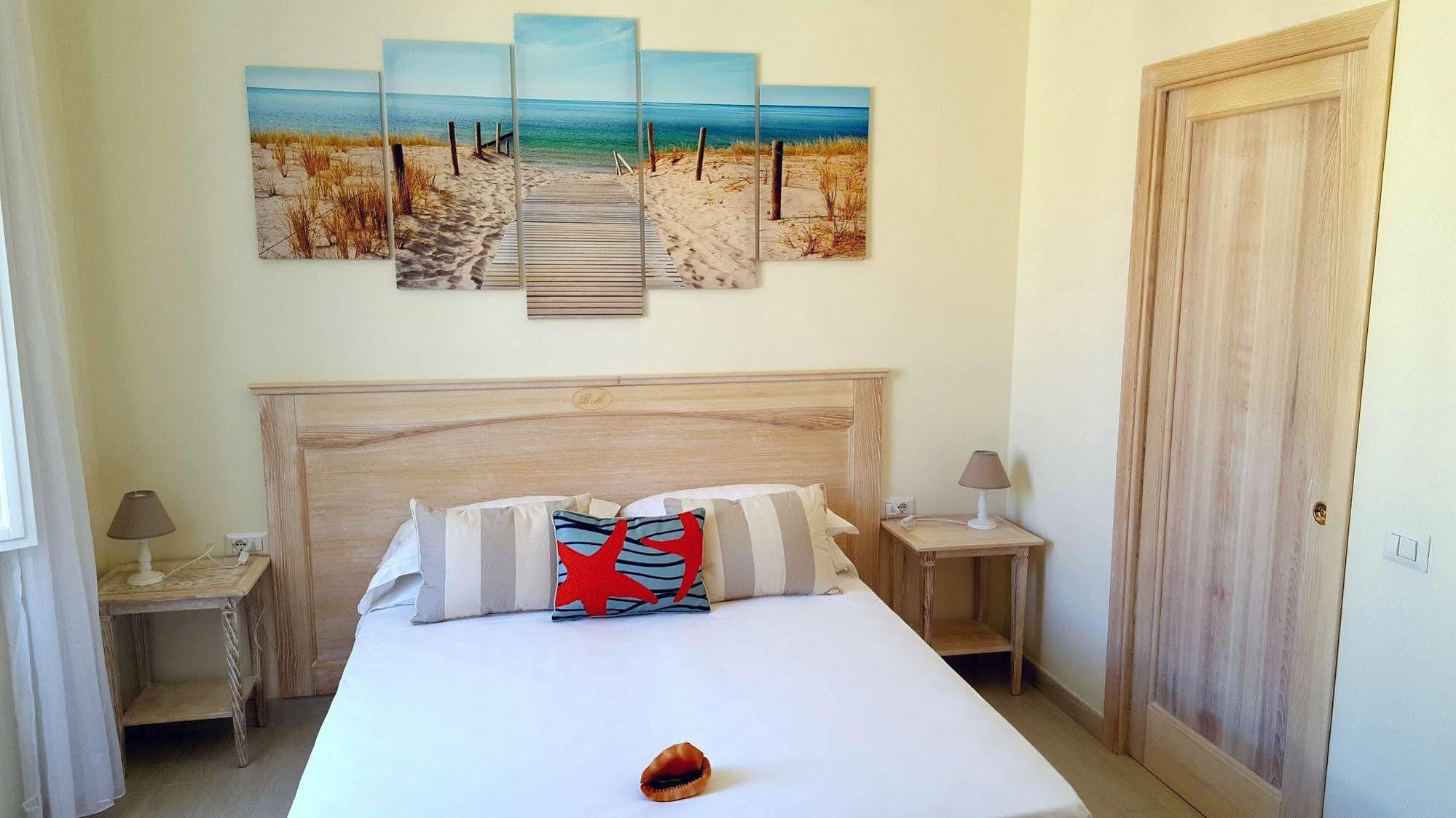 Brezza Marina Luxury Rooms Cagliari Exterior foto